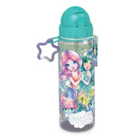 Une bouteille d’eau